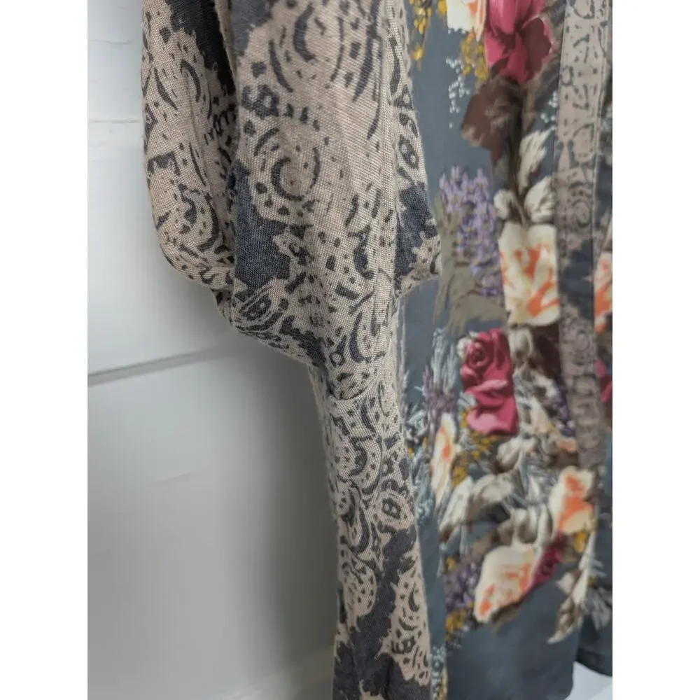 Tiny Anthropologie Floral Wrap Blouse Small Surplice Long Sleeve Gray - Picture 10 of 16